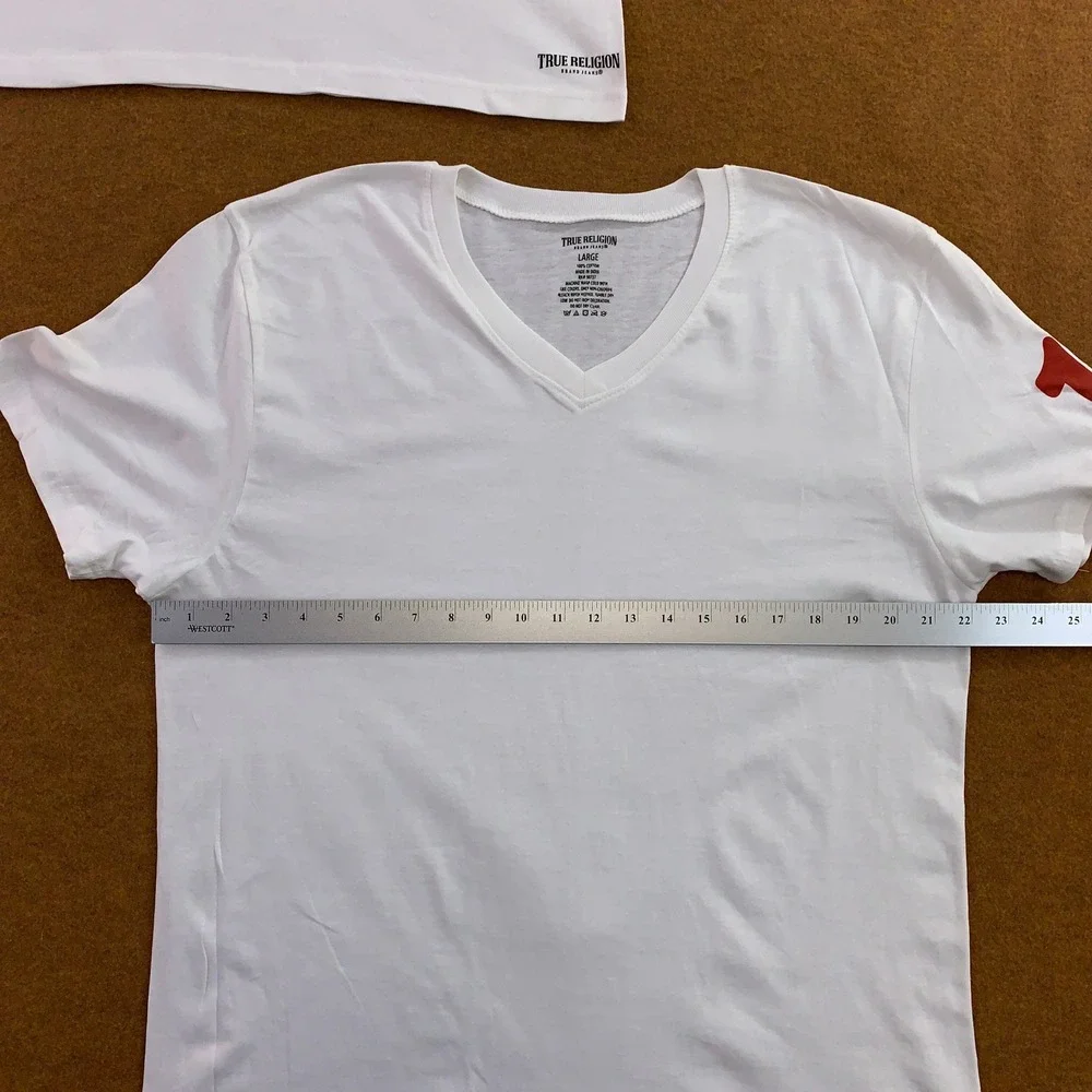 True Religion Mens Large White Horseshoe Logo V-Neck 2 Pack T-Shirts